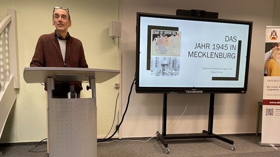 80 Jahre Kriegsende in Mecklenburg - Vortrag Dr. Andreas Wagner, Leiters des Grenzhus Schlagsdorf 
