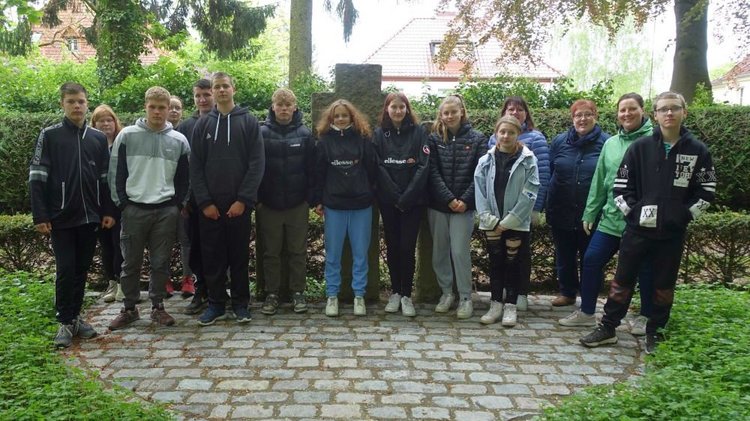 Pflegearbeiten Schülerinnen und Schüler Pestalozzischule Demmin