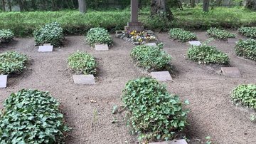 Friedhof Gadebusch - Pflegeeinsatz Schüler Gymnasium Gadebusch